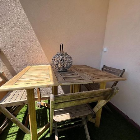Chez Mel Et Manu Daire Sanary-sur-Mer Dış mekan fotoğraf